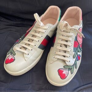 Gucci sneakers